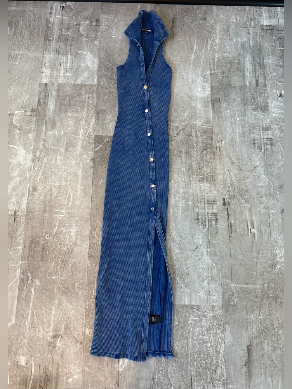 Blue Ribbed Button-Accent Midi Dress - Picture 4 of 7